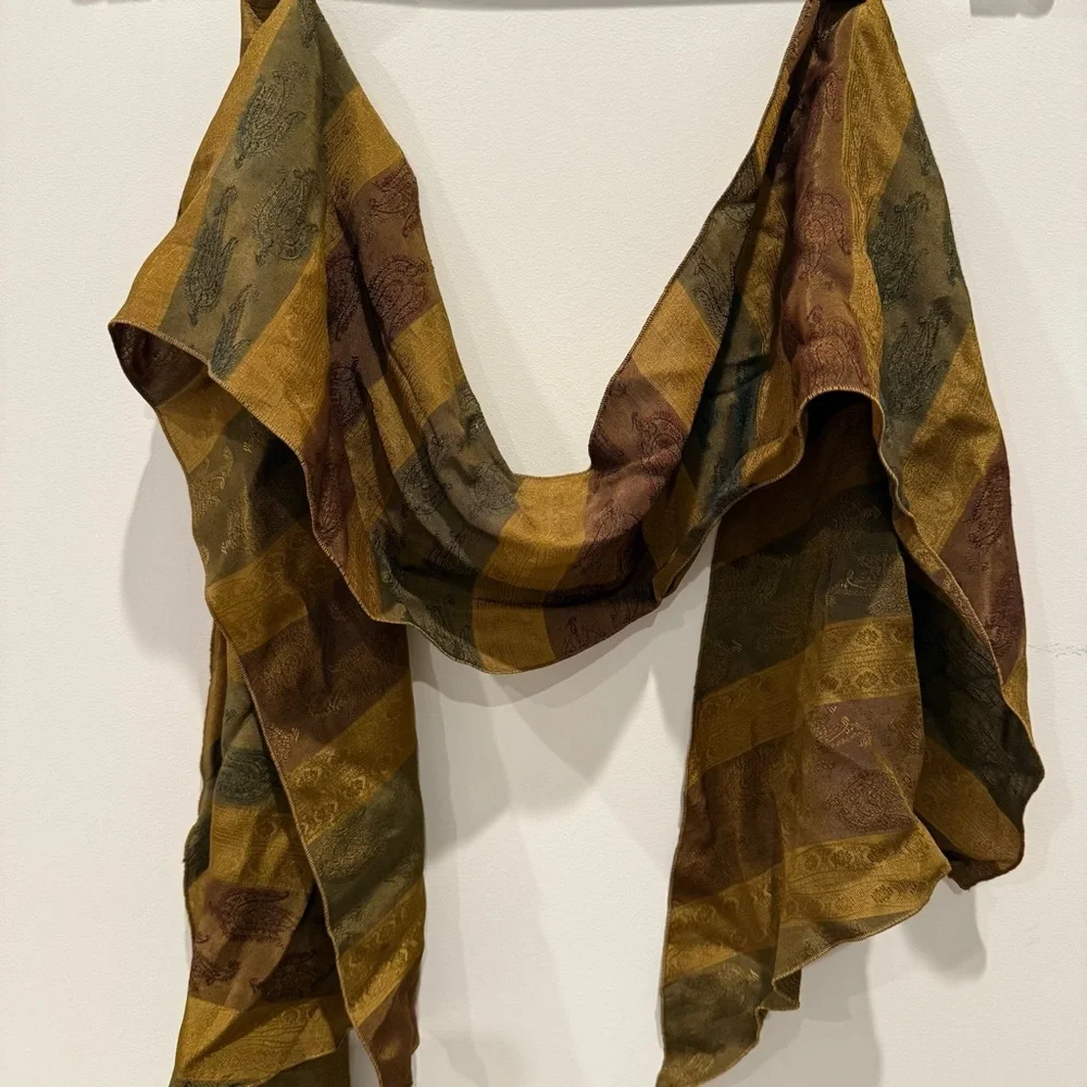 Scarf Wrap Accessory - Picture 8 of 8